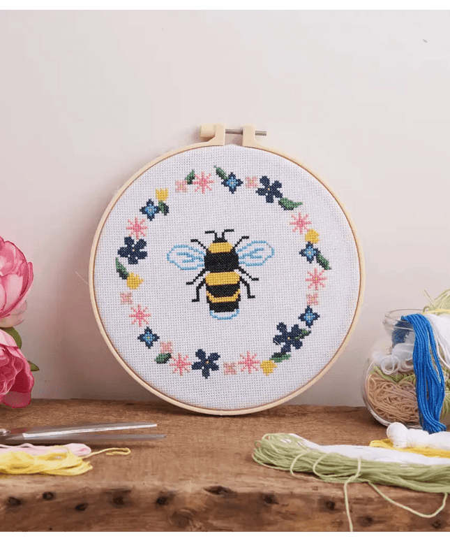 Simply Make Cross Stitch Kit - Bee