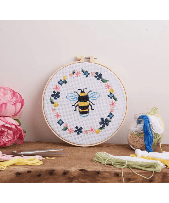 Simply Make Cross Stitch Kit - Bee