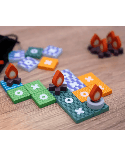 Tic Tac Trek - A Tinderblox Sequel! A game for 2 players.