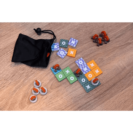 Tic Tac Trek - A Tinderblox Sequel! A game for 2 players.